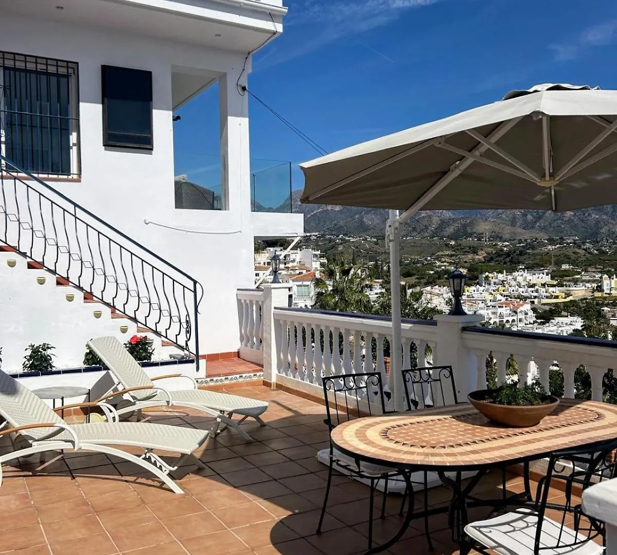 Carmen Apartamento Eleanora Nerja Spain